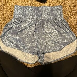 POPFLEX Active SuperShorts NWOT